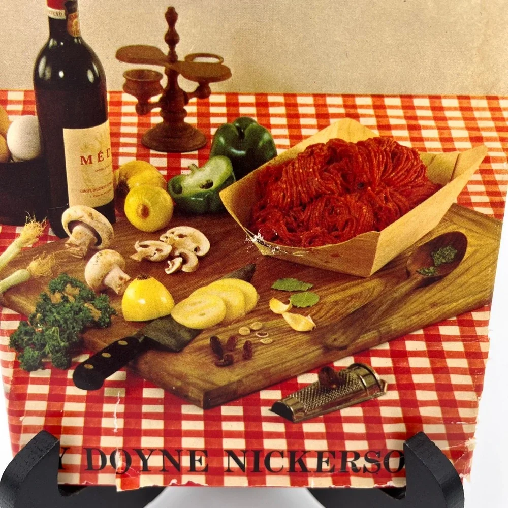 365 Ways to Cook Hamburger Doyne Nickerson Vintage 1960 Hardcover Cookbook
